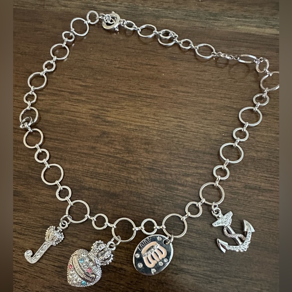 Juicy couture necklace